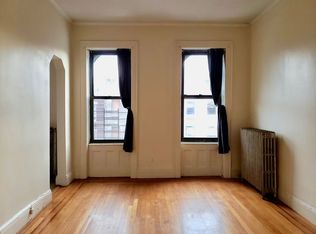 186 Utica Ave #3F, Brooklyn, NY 11213