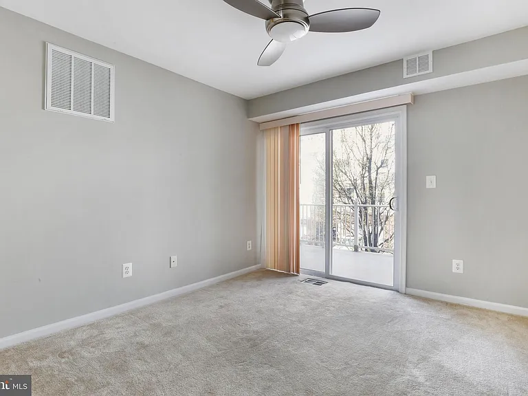 4455 Beacon Grove Cir #706A — Photo 11