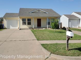 409 Poppy Ln, Norman, OK 73069