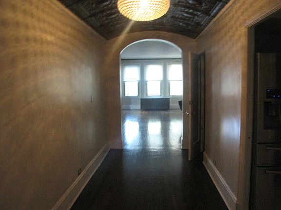 3rd image of 5000 S East End Ave APT 3C