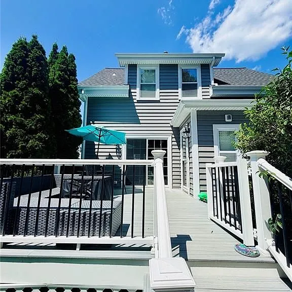 102 Bay View Ave — Photo 24