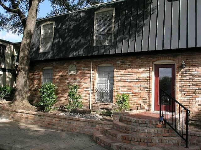1st image of 5232 Fleetwood Oaks Ave #217