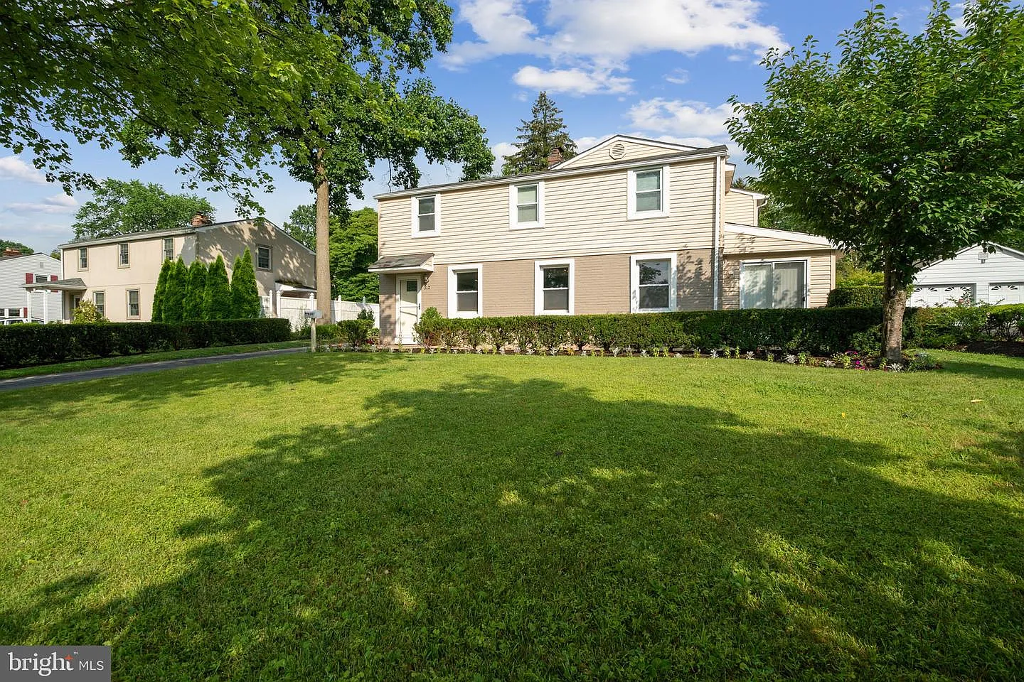312 Greenwood Rd photo 1