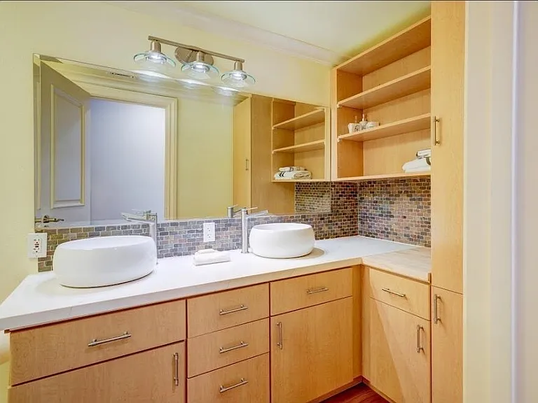 1377 Knoll Rd #A — Photo 8