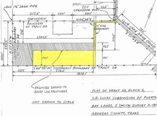 308 Club Lake Dr, Rockport, TX 78382