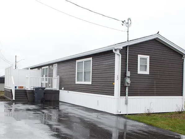 12 Harvest Ln, Jacksonville, NB E7M 0H7