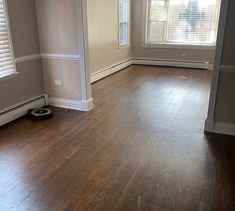 4th image of 5631 N Melvina Ave #1