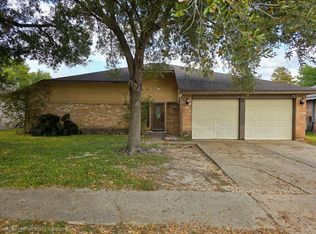 16210 Summer Dew Ln, Houston, TX 77095