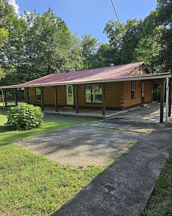 Rustic Log Home 40'6"x27'6"