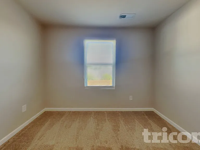 4114 Vershire Ave — Photo 15