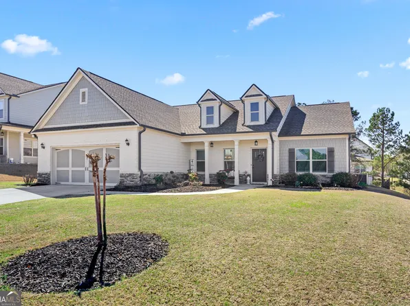 549 Calgary Downs Dr, Winder, GA 30680