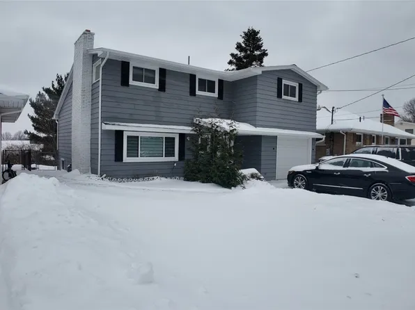 1574 W 41st St, Erie, PA 16509