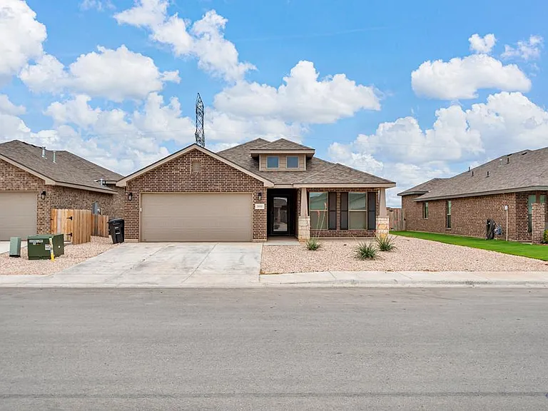 5910 Purtis Creek Dr — Photo 1