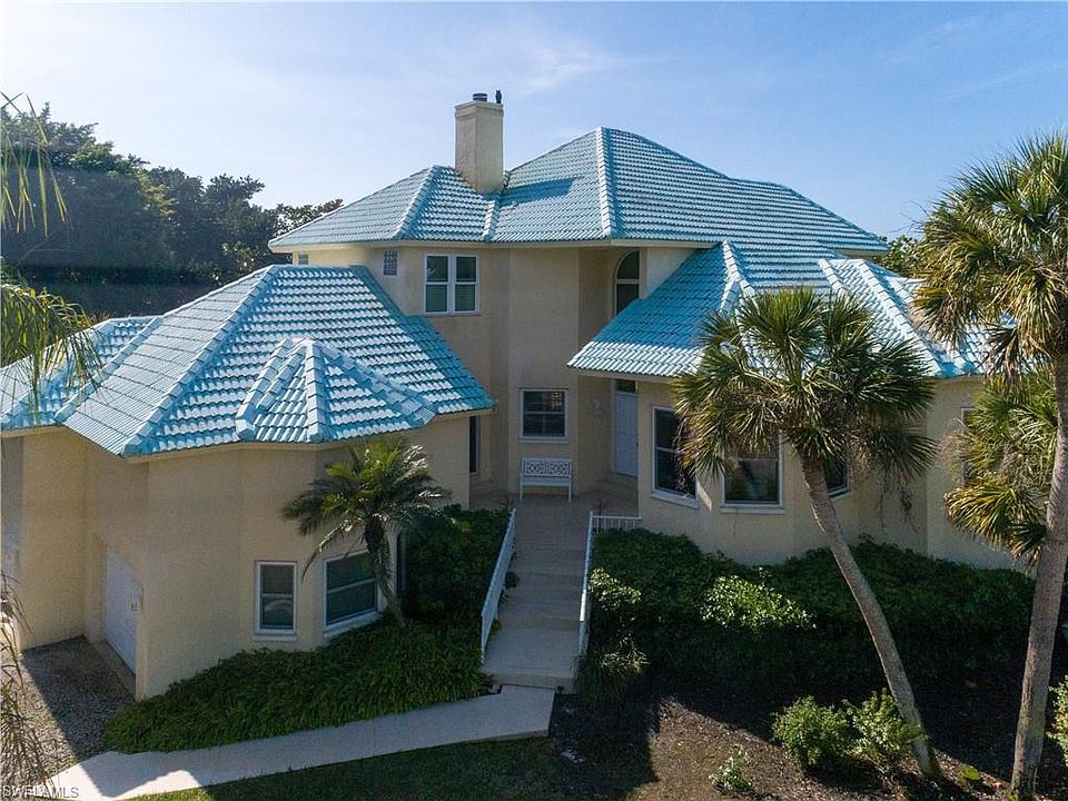 1st image of 345 Cowry Ct
