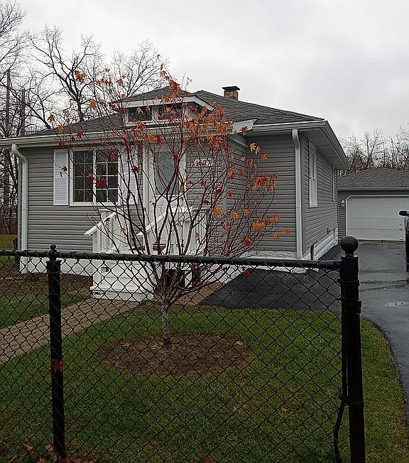 1627 Circle Ct, Waukegan, IL 60085 Zillow