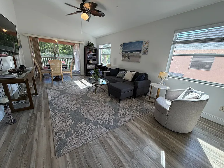 26699 Little John Ct #64 — Photo 10