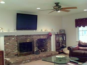 2nd image of 18 Gregory Ln