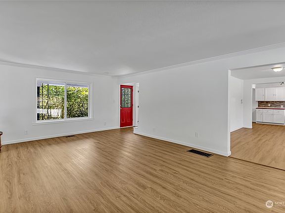 4th image of 35002 SE 254th Street