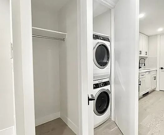 4th image of 106 E 7th St APT Bw