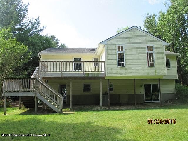 2nd image of 482 Cobain Rd
