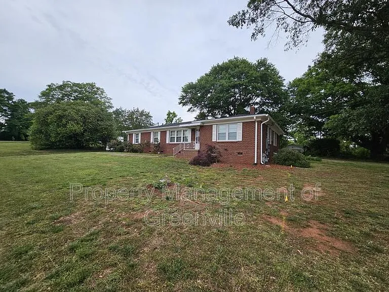 400 Berea Dr — Photo 18