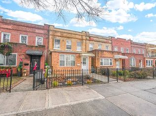 2315 Crescent St, Astoria, NY 11105