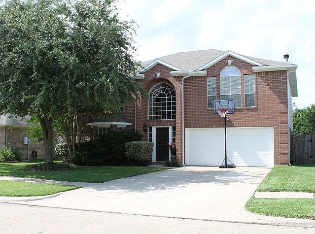 1st image of 23714 Hopewell Dr