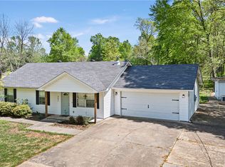 351 Sweet Rd, Russellville, AR 72802