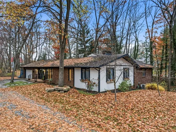 264 Pheasant Run Rd SE, Warren, OH 44484