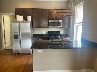 1919 S Racine Ave #3F, Chicago, IL 60608