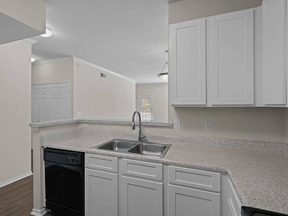 5th image of 3604 W Young Ave #216