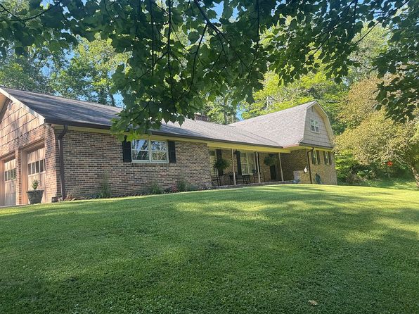 116 Meadow Ln