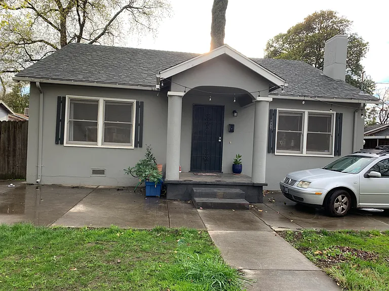 1207 Warner St — Photo 12