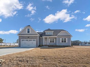 167 Tarheel Landing Dr, Benson, NC 27504