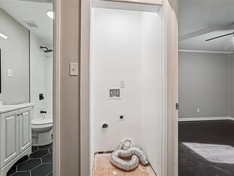 172 Meador Way SE — Photo 20