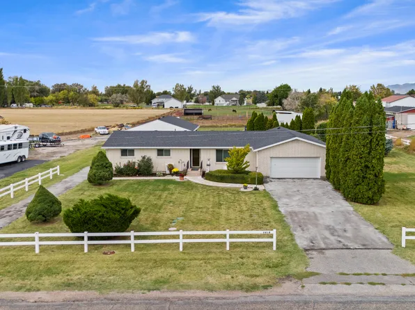 5803 S 6300 W, Hooper, UT 84315