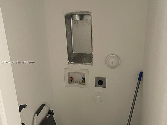 4th image of 20344 NW 6th Pl #20344