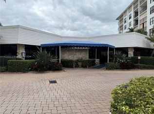3545 S Ocean Blvd APT 404, South Palm Beach, FL 33480