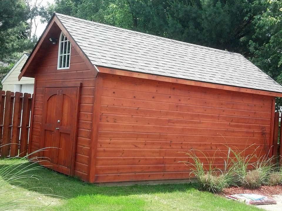 2nd image of 1270 Linden Ave