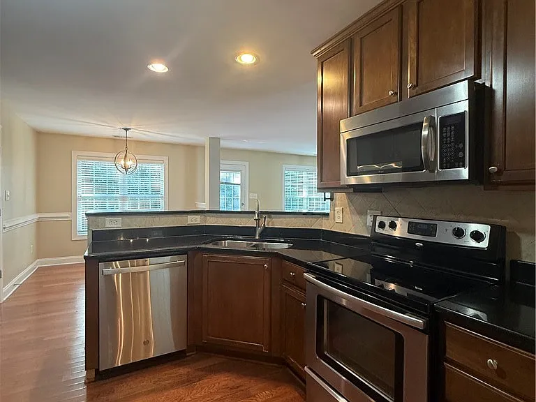 495 Orchard Falls Dr — Photo 10