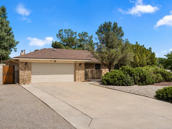5208 Russell Dr NW, Albuquerque, NM 87114