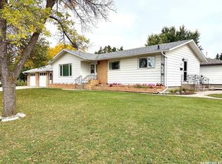 38 Rosefield Dr, Yorkton, SK S3N2R4