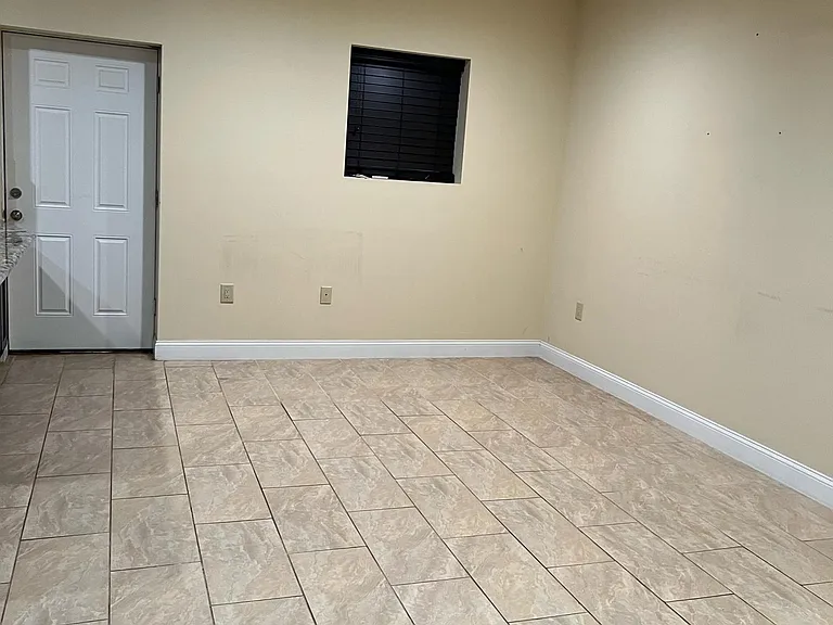 133 Laidlaw Ave #1 — Photo 14