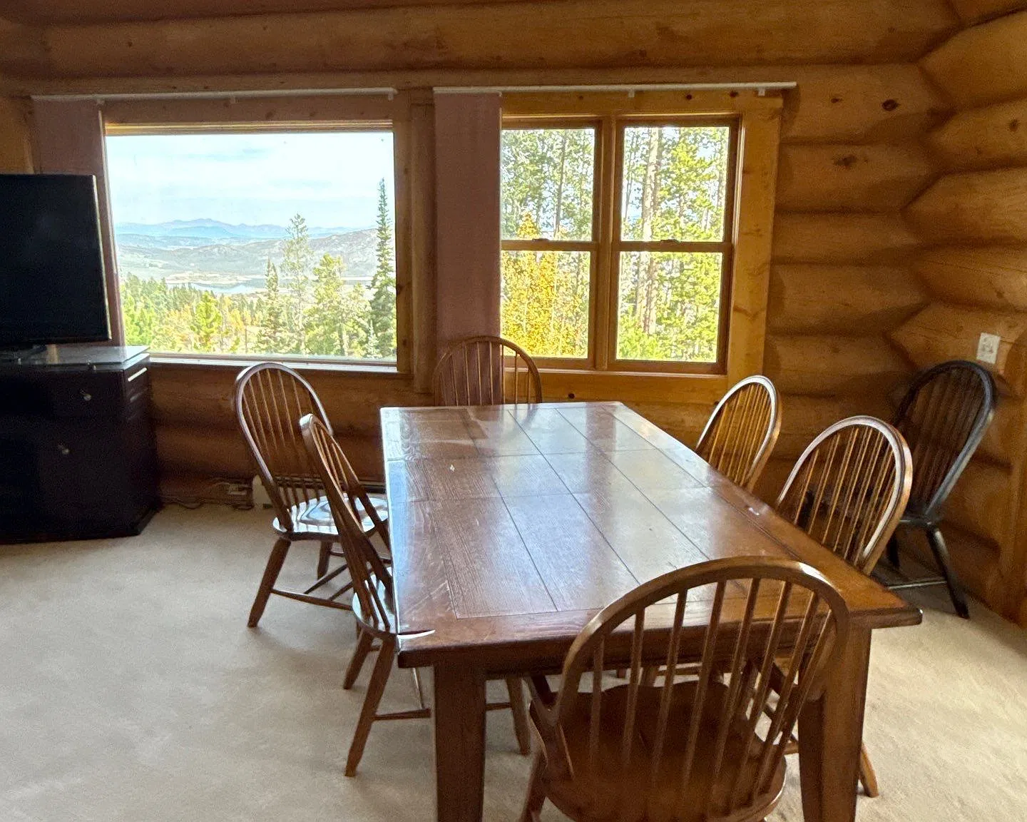 3 bed, 3.0 bath, 4000 sqft, $4,500 — Photo 4