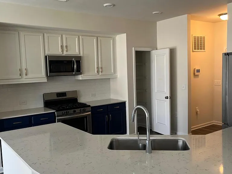 1026 Sweet Cream Ct — Photo 8