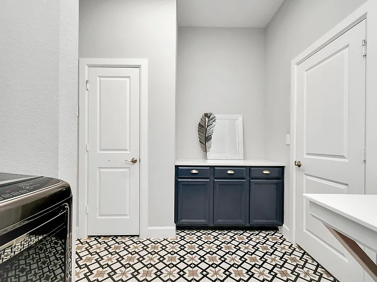 10002 Serenity Grove Dr — Photo 33