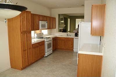 2nd image of 2948 Franquette St