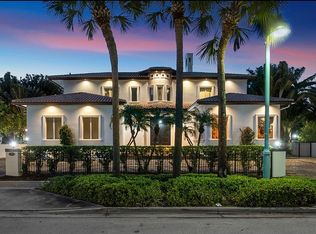 14 Ocean Ave, Ocean Ridge, FL 33435