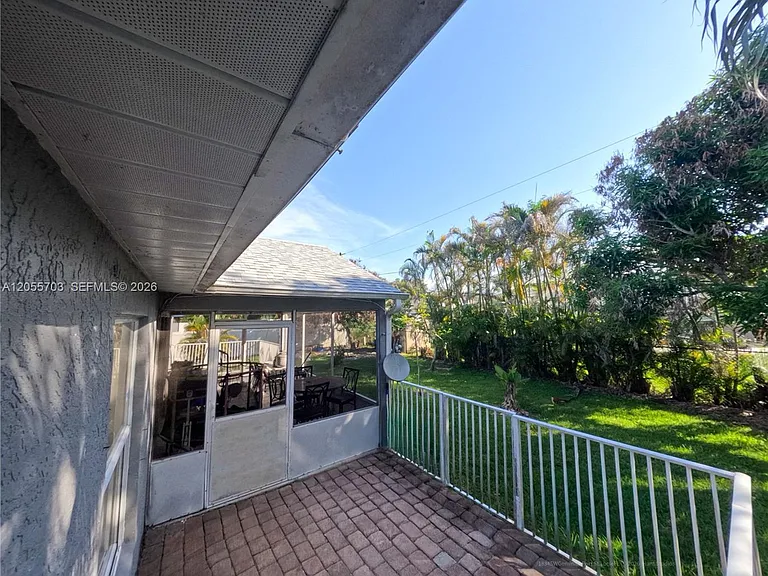 1834 SW Gemini Ln — Photo 32