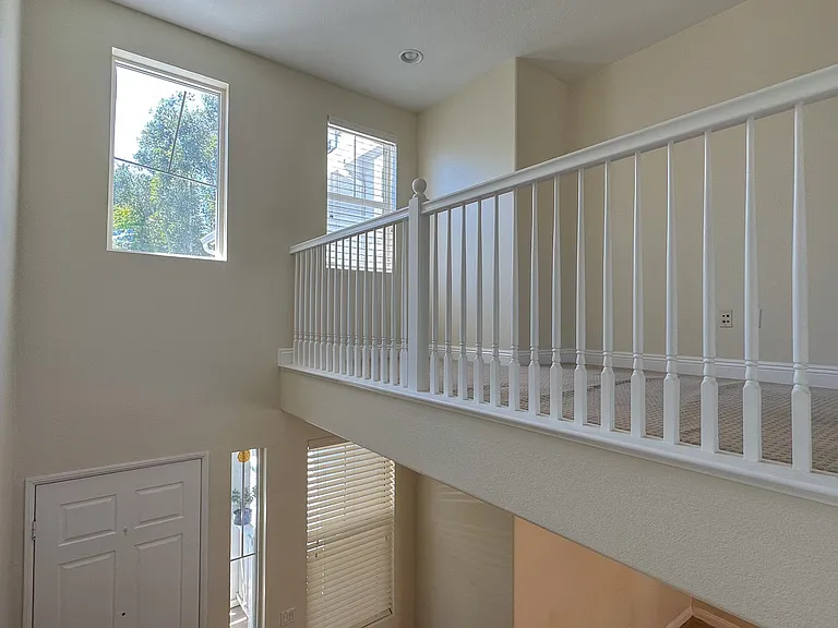 37 Hinterland Way — Photo 11